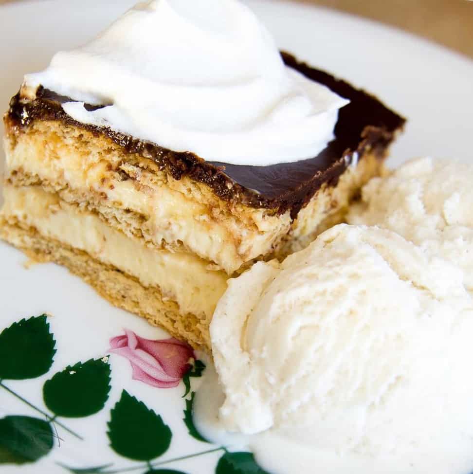 Schokoladen Kuchen ohne Backen mit Mango Aroma Rezept